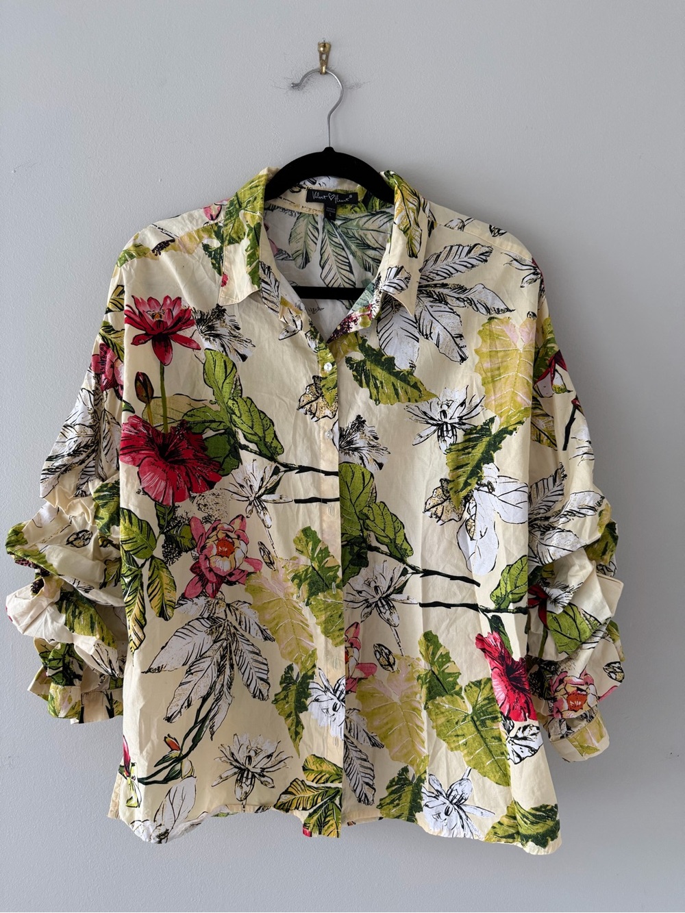 Velvet Heart Cream Floral Button-Down Shirt with Green Leaves and Pink Blooms